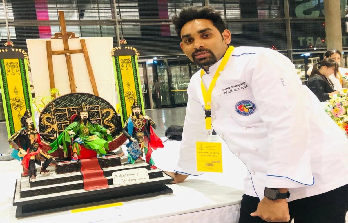 UAE Chef Won 4 Medals For Creating Salt And Sugar Carvings; And Spent Six Months Crafting The Art!